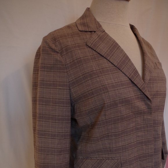 BCBG Cotton/Linen Blend Casual Plaid Blazer- Sz. Med. - Picture 3 of 6